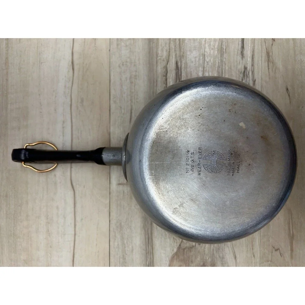 Vtg Solid Aluminum Ware Ever 1.5 Qt Saucepan Casserole With Lid Made In USA